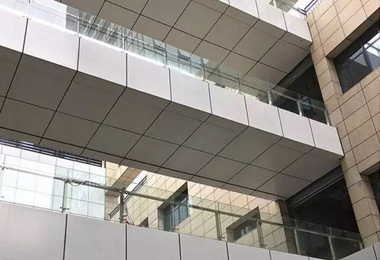 连廊铝单板装饰面